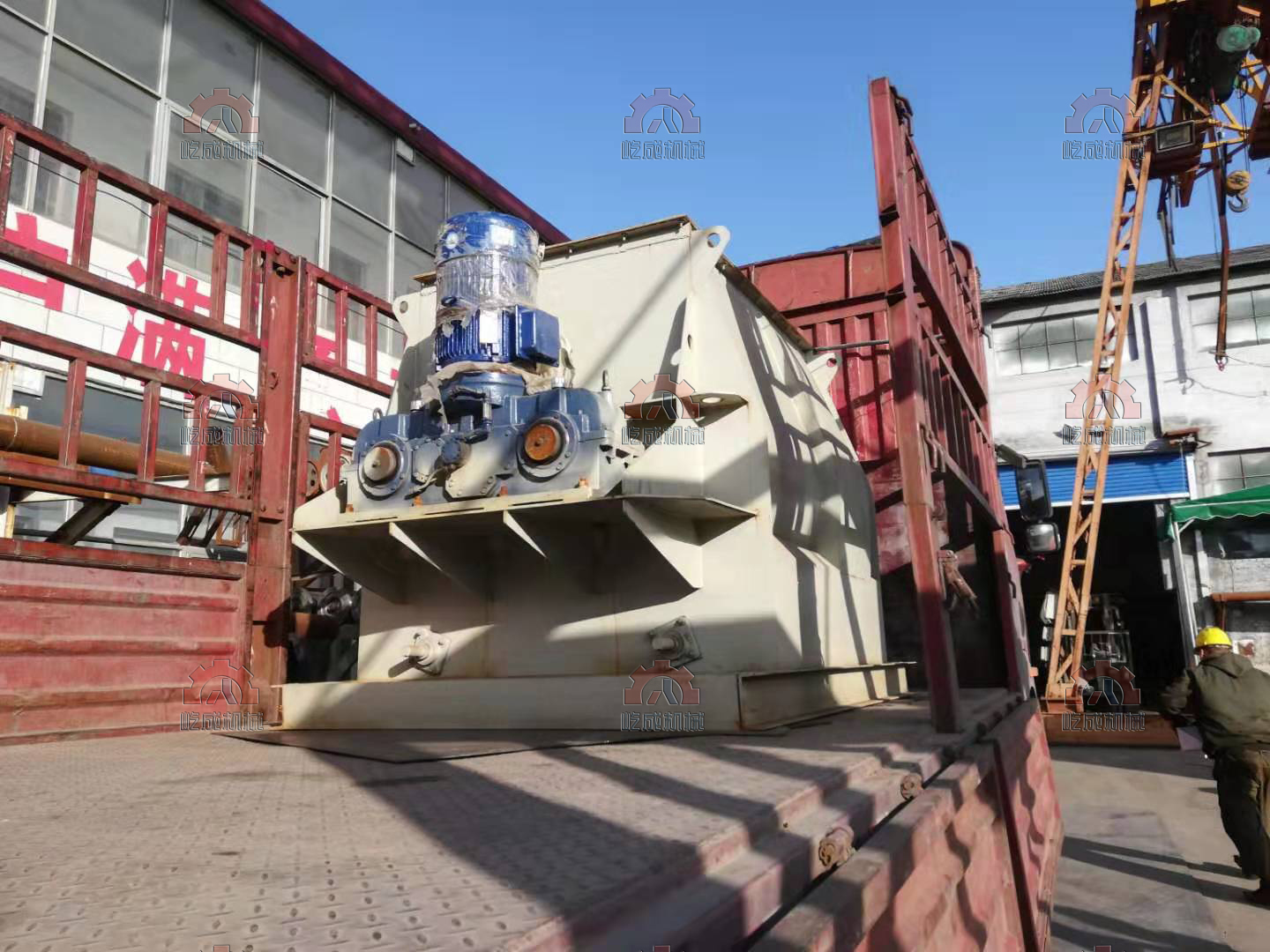 海南干混砂漿設(shè)備發(fā)貨現(xiàn)場1