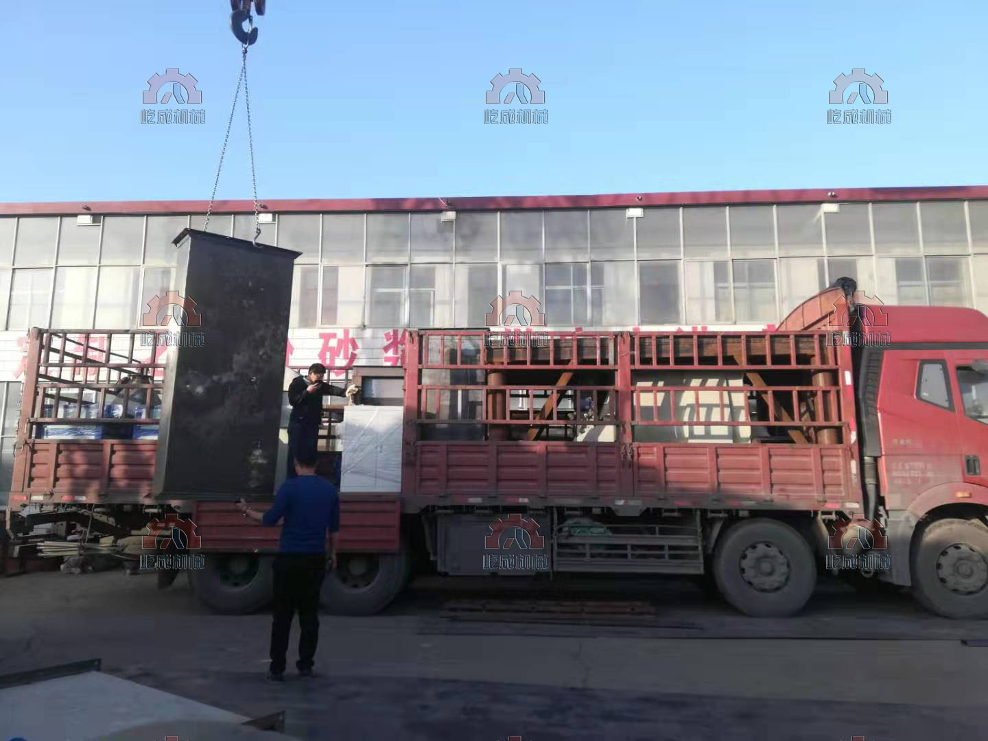 海南干混砂漿設(shè)備發(fā)貨現(xiàn)場2